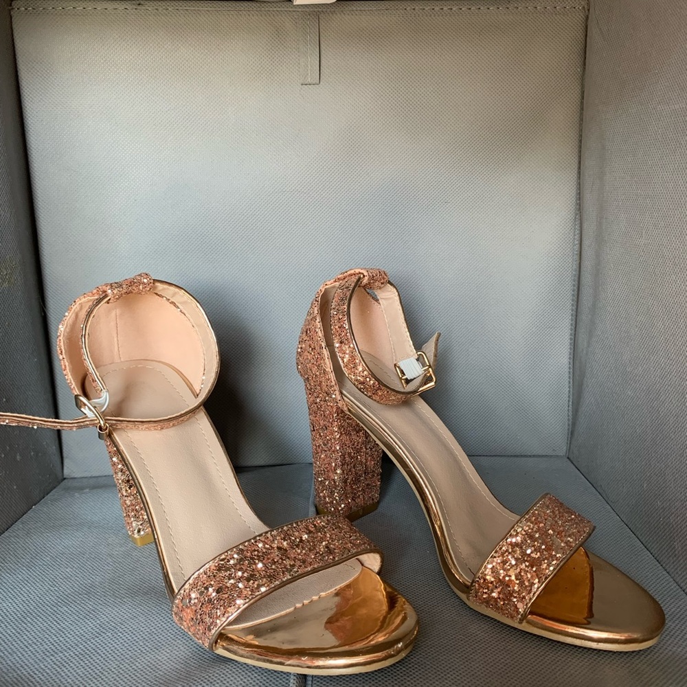Rose Gold, size 38 which I think converts to 7.5 sparkly strap heels 3”